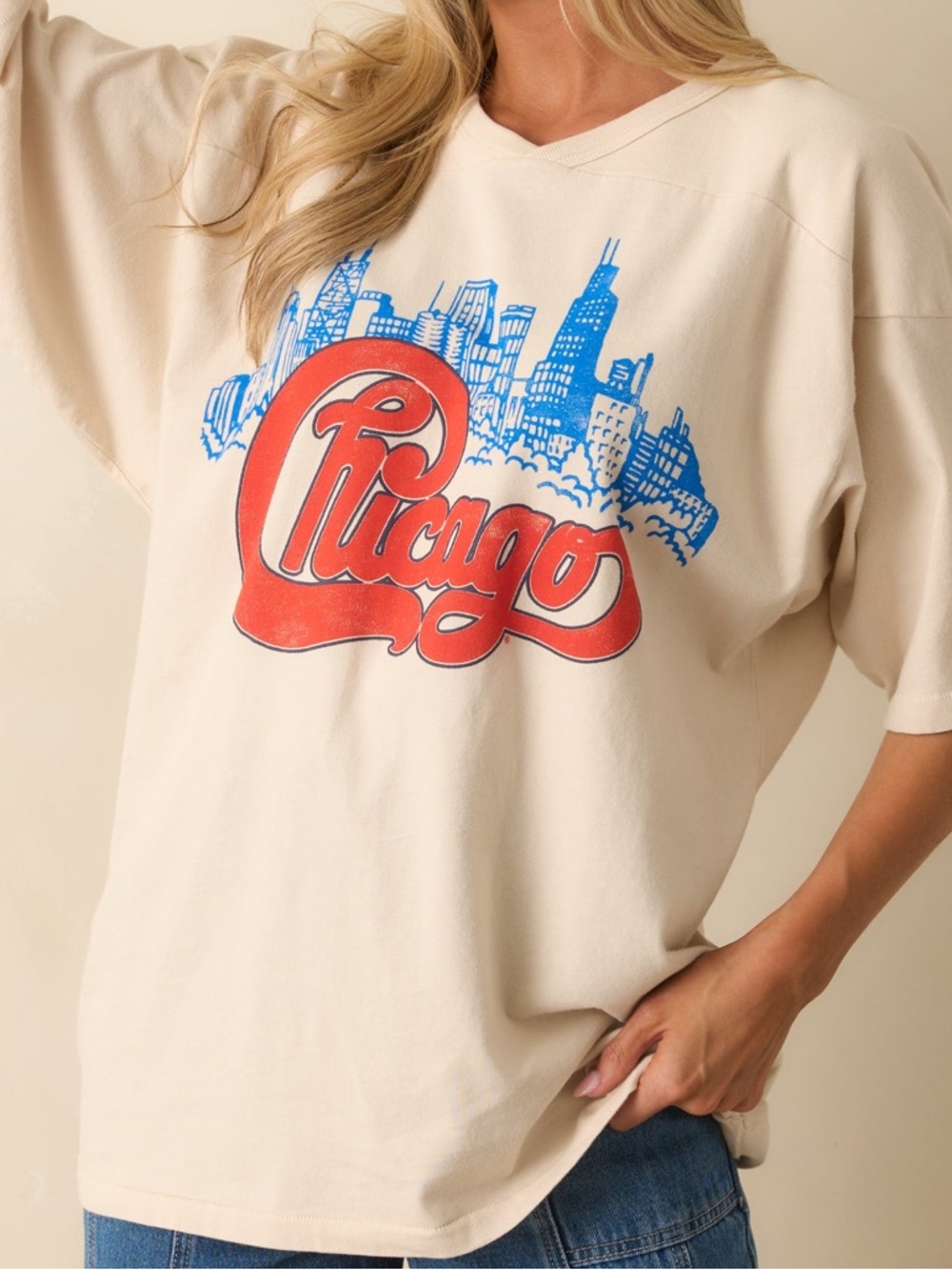 Daydreamer Chicago Tee - Picture 5 of 6